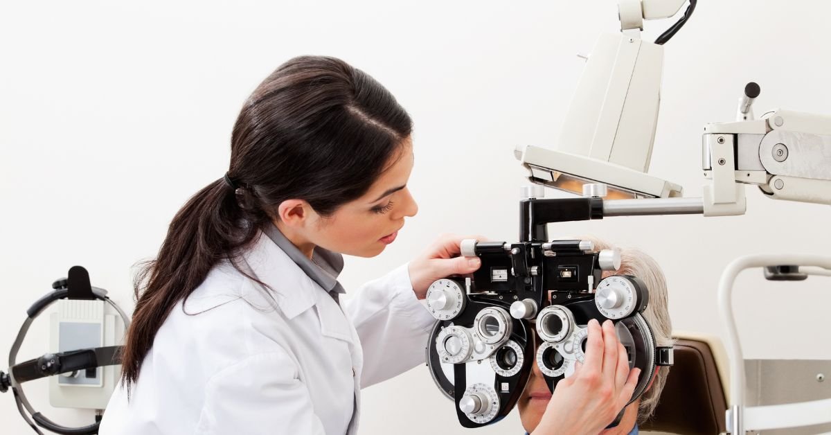 Optometrist